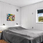Ketilbiorn - 700m From The Sea By Interhome